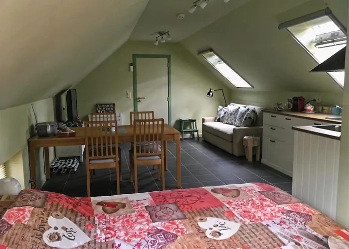 Hoeve Hulsbeek: Genieten Van De Natuur En De Rust