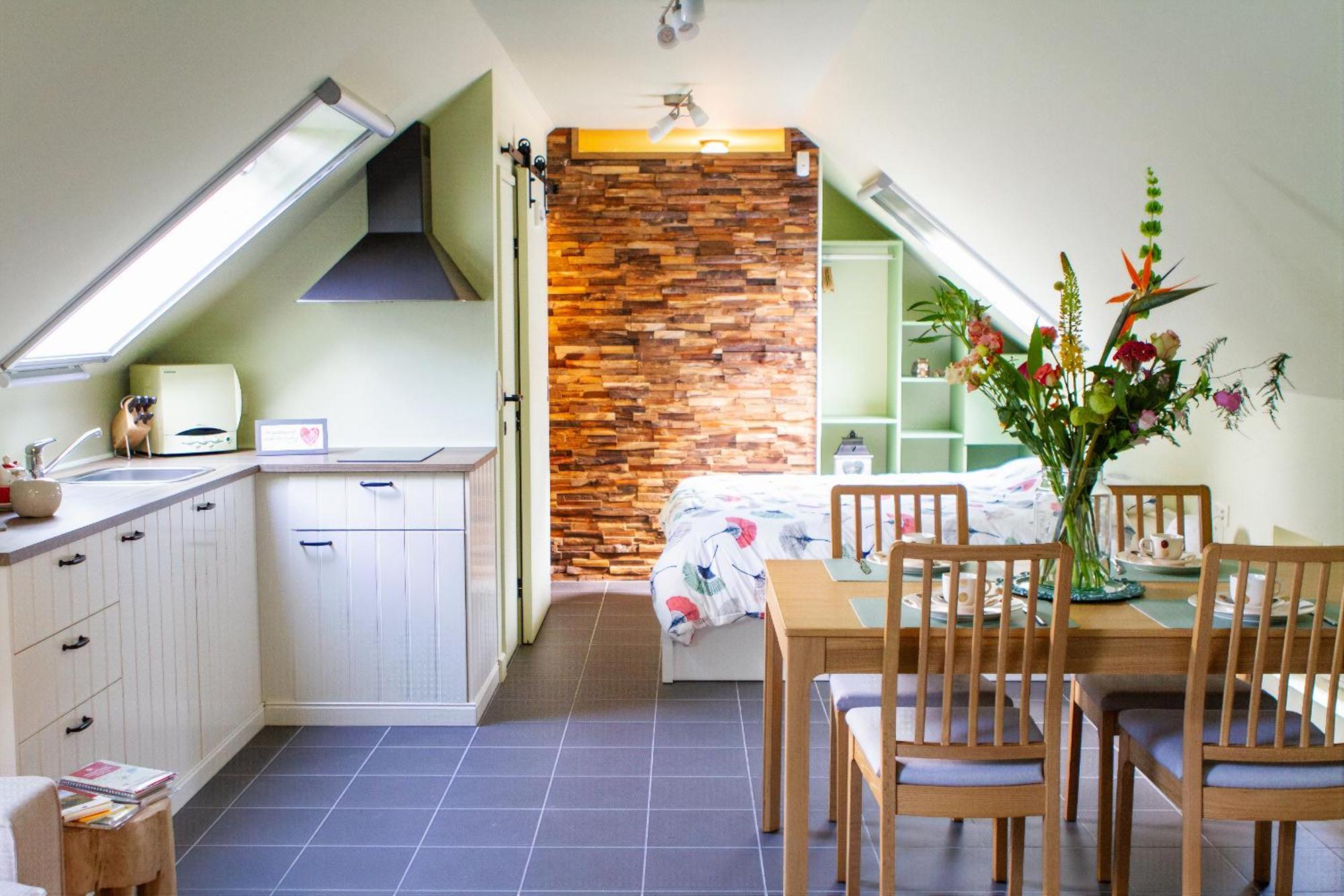 Hoeve Hulsbeek: Genieten De En De Rust Apartment Geetbets